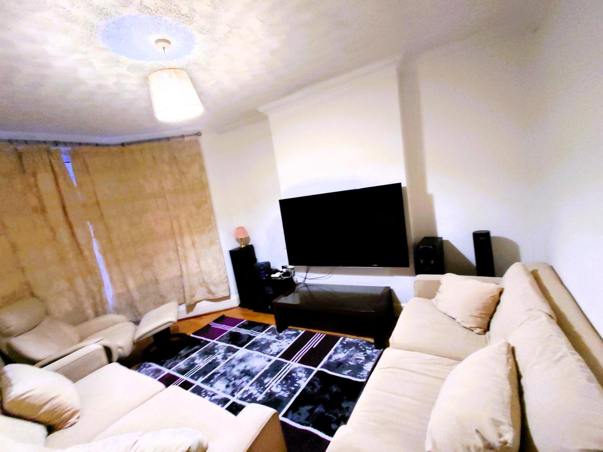 Edwardian 4 Bedrooms With 4 Bathrooms Townhouse, Next To Underground, Accommodates 10 People Лондон Экстерьер фото